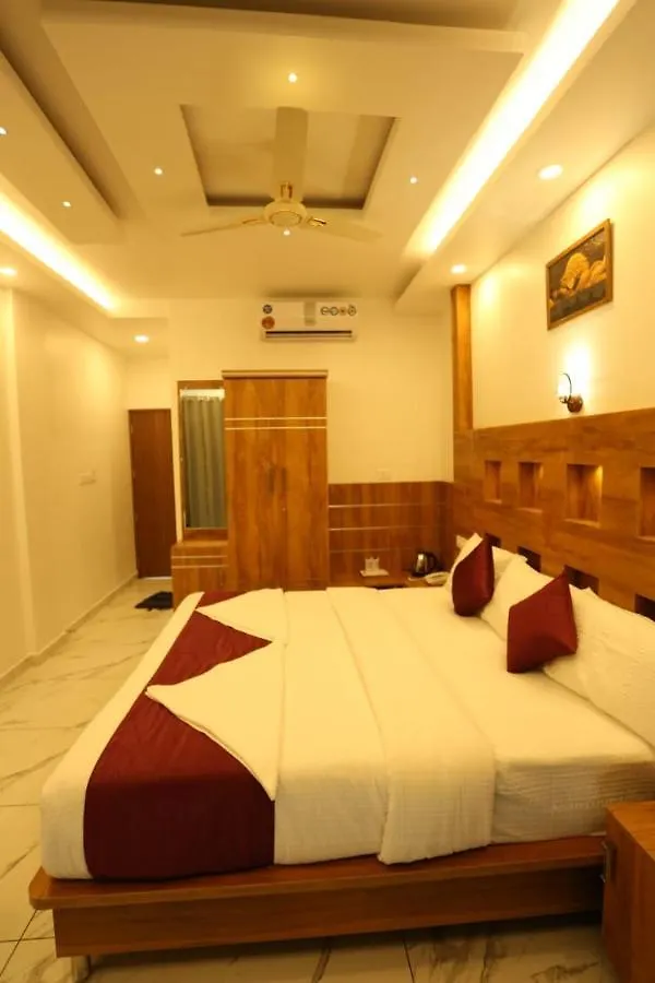 Cloud Bed Holidays Munnar Homestay